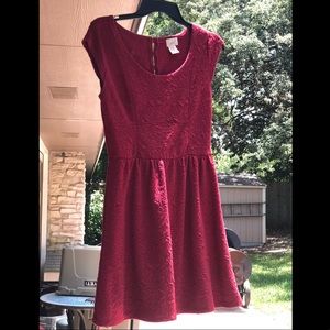 Textures Red Cap-Sleeve Dress